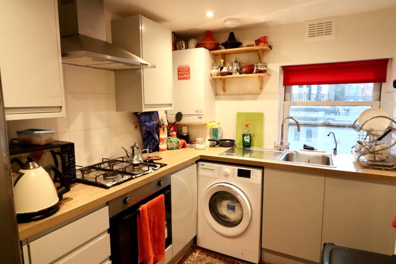 Twin Earls Court Central - Shared * Londra
